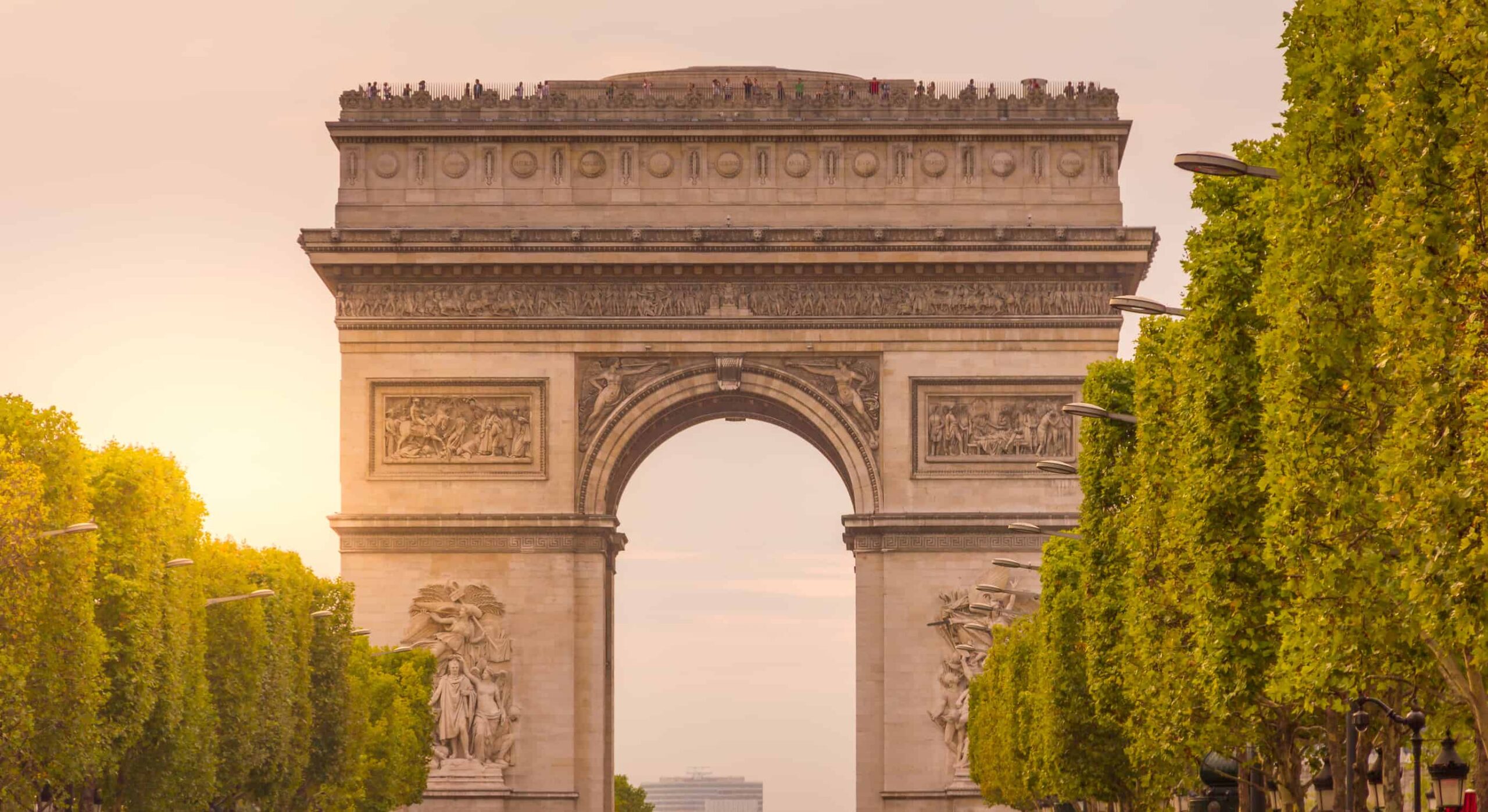 Famous French Landmarks to see once in your lifetime.
